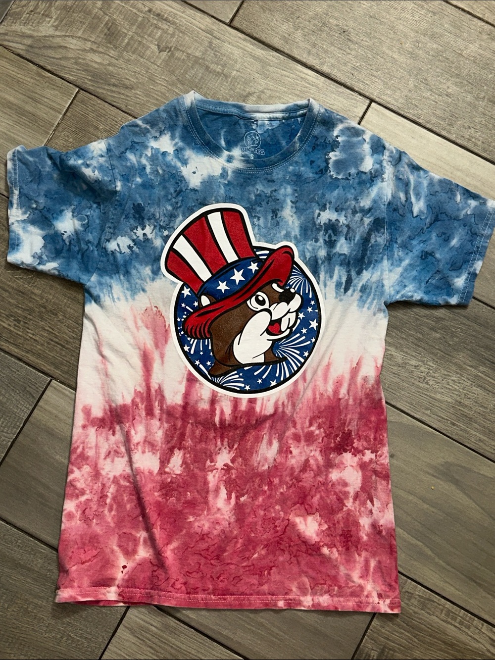 Bucees 4th of July Short Sleeve‎ Shirt Size Small Red Blue White Tie Dye